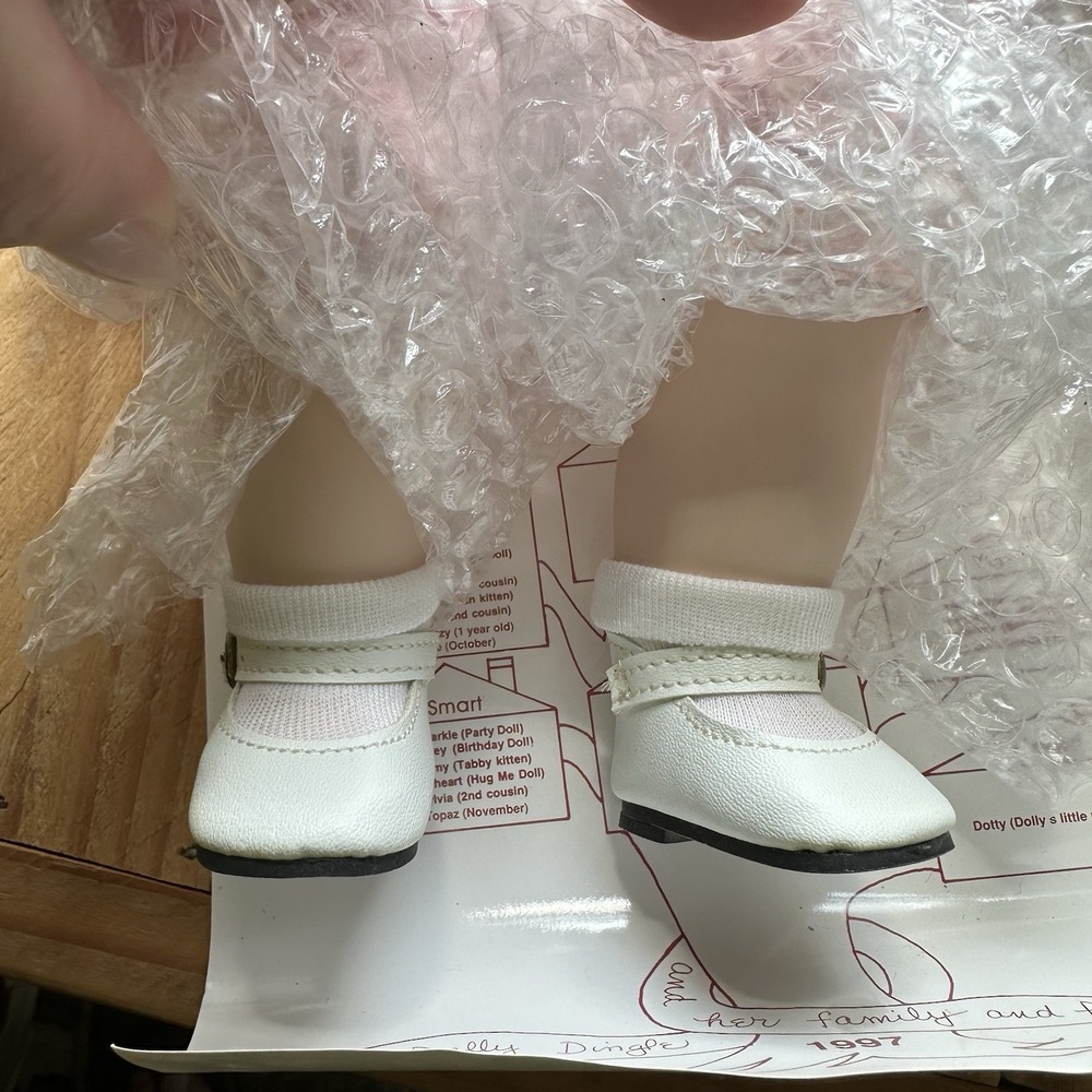 VTG 1993 Goebel DOLLY DINGLE Musical Doll Porcelain Limited Edition With Box - Picture 14 of 16